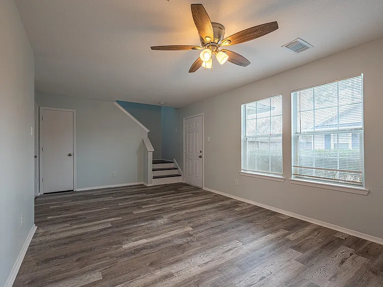 6247 Elton Knolls St — Photo 22
