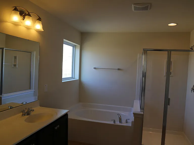 832 Ember Dr — Photo 17