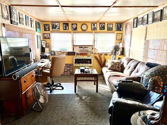 3rd image of 2646 Pagoda Dr