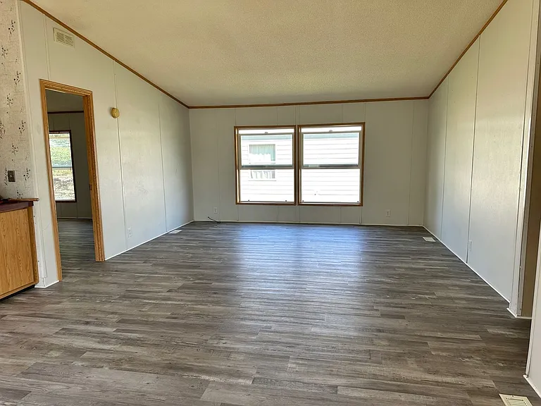 119 Silver Maple Dr — Photo 18