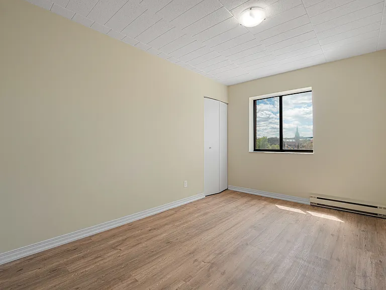 275 Askin Ave — Photo 14