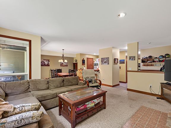 4th image of 8C Trailside Village Way #I13