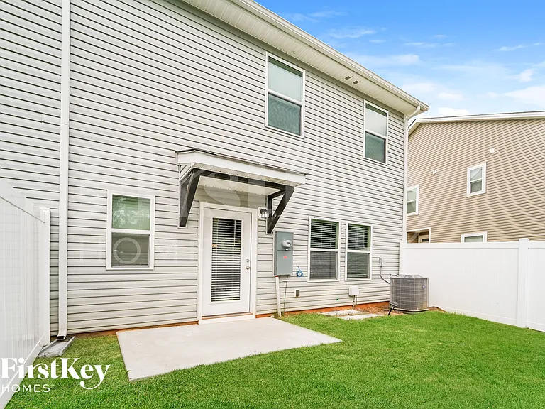 2035 Cypress Village Dr NW — Photo 15