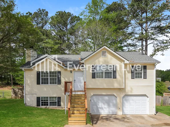 71 Burton Dr, Douglasville, GA 30134