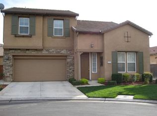 834 Old Prieur Ln, Clovis, CA 93619