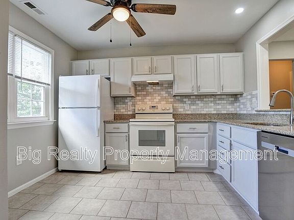2nd image of 1732 Rosewood Ct