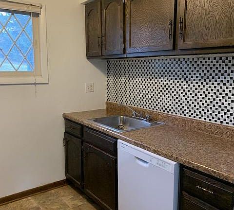 5th image of 722 S 10th St #722