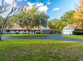10516 SW 12th Ter, Micanopy, FL 32667
