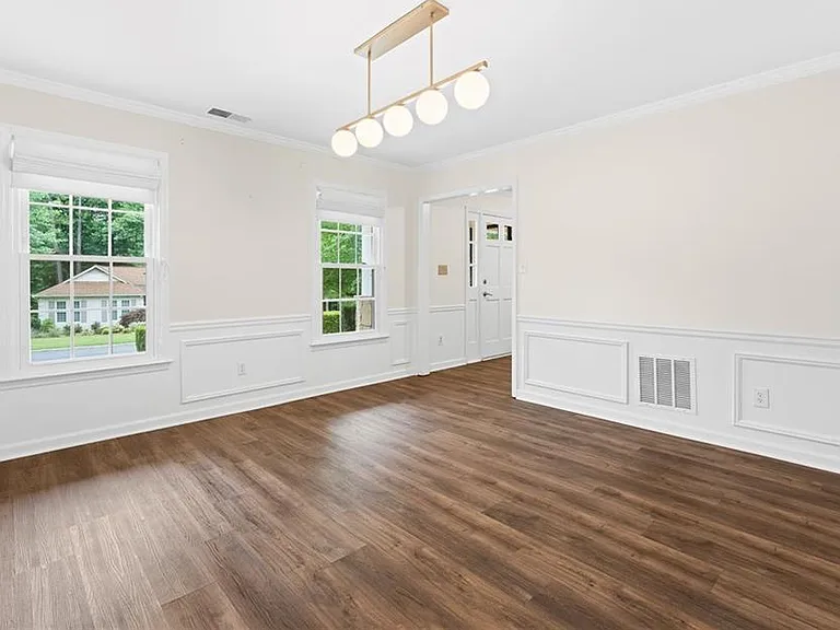 4496 Windsor Oaks Dr — Photo 12