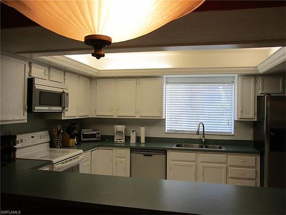 4th image of 4445 Crossjack Ct APT B2