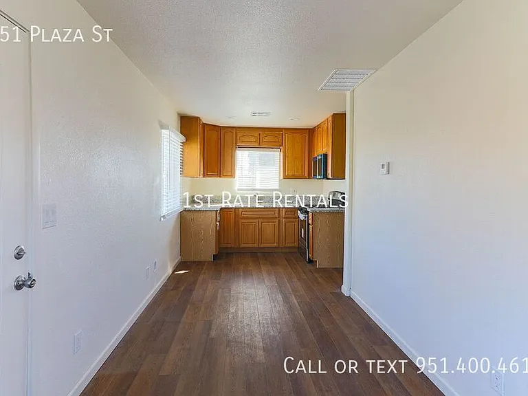 751 Plaza St — Photo 2