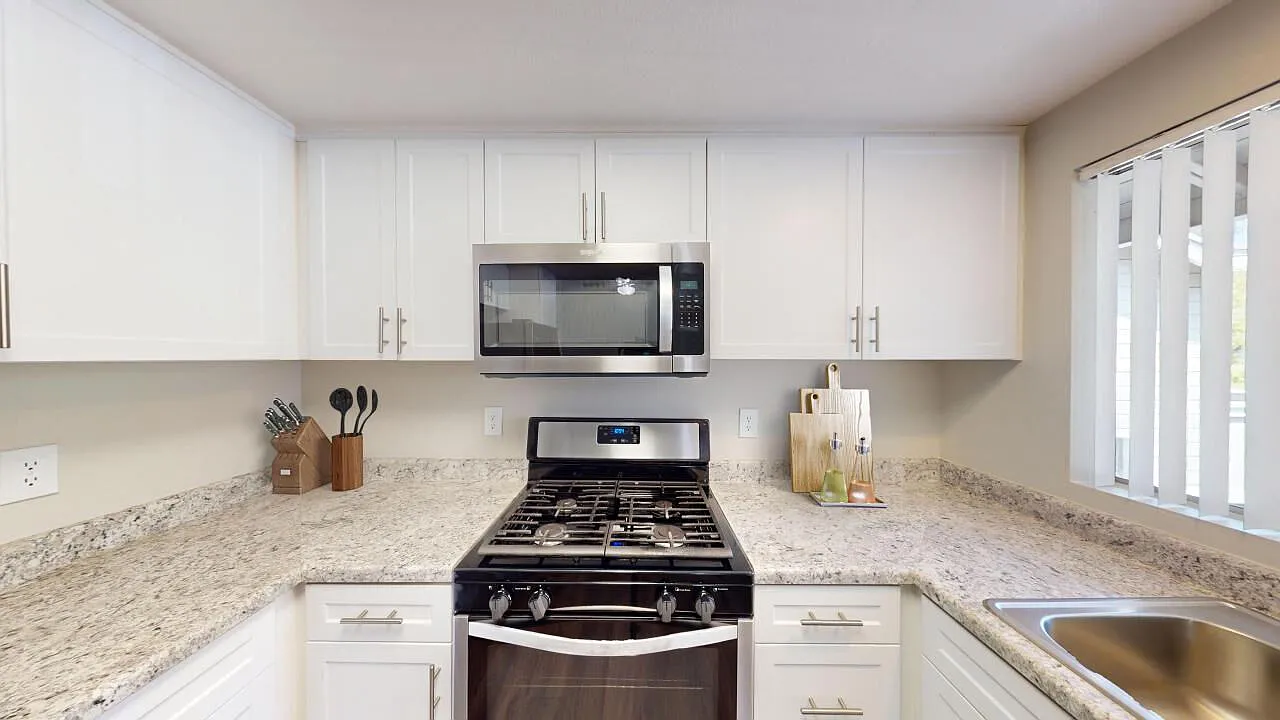 Southridge — Photo 2