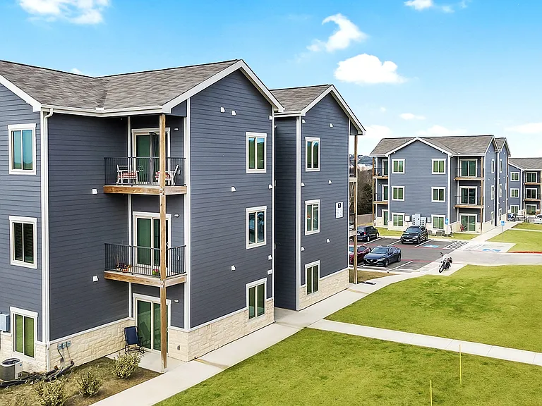 2601 Singing Wind Dr — Photo 28