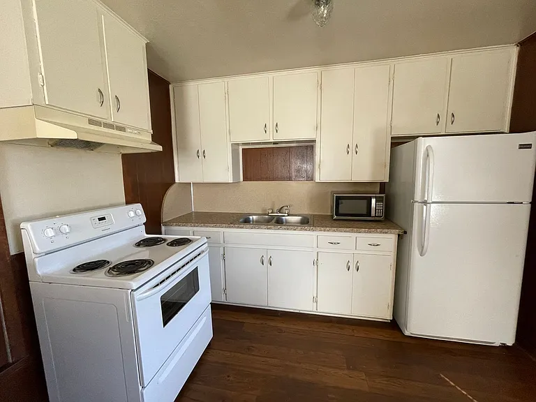 1803 N WS Young Dr — Photo 8