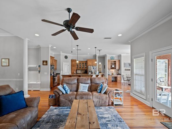 420 Surtees St, Fairhope, AL 36532