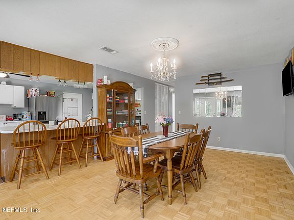 2nd image of 7717 KNOLL Drive