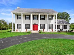 8950 S Chicago Rd, Oak Creek, WI 53154