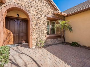 2952 E Warbler Rd, Gilbert, AZ 85297