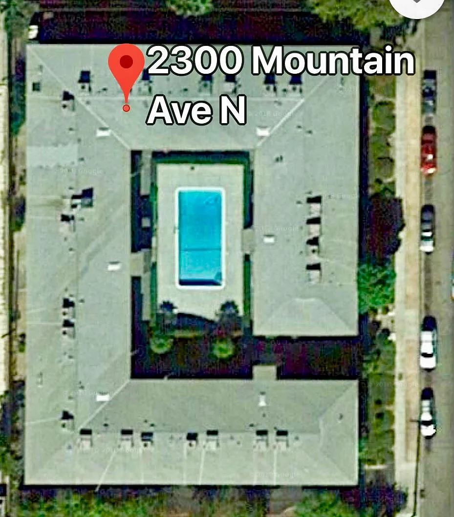 2300 Mountain Ave — Photo 4