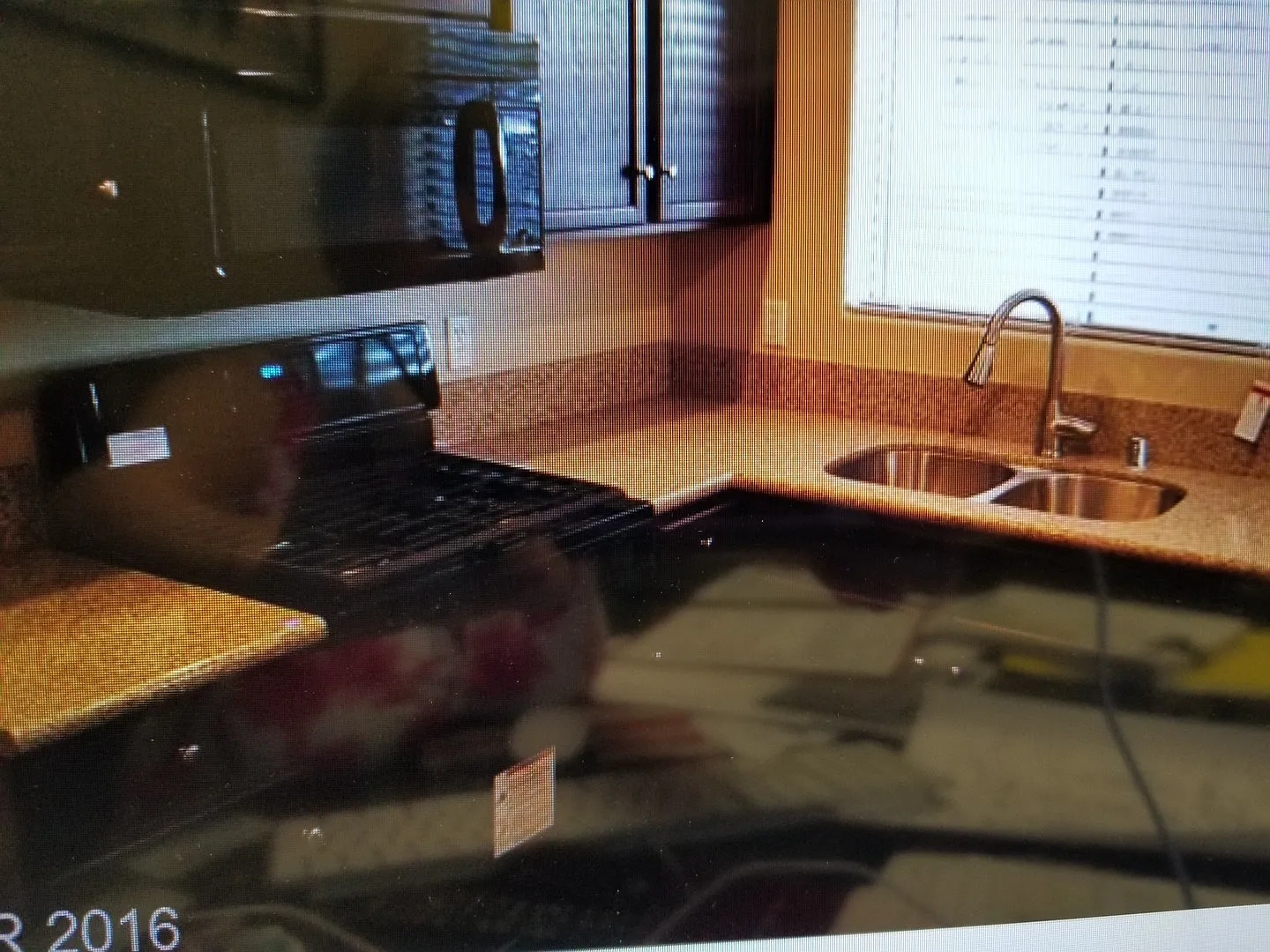 3 Bedroom, 2.5 Bath Gated Community 2 Yr Lease — Photo 4