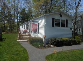 10 Cherry Cir, Rockland, MA 02370