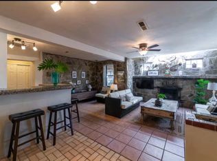 609 Marble Ave NW, Albuquerque, NM 87102