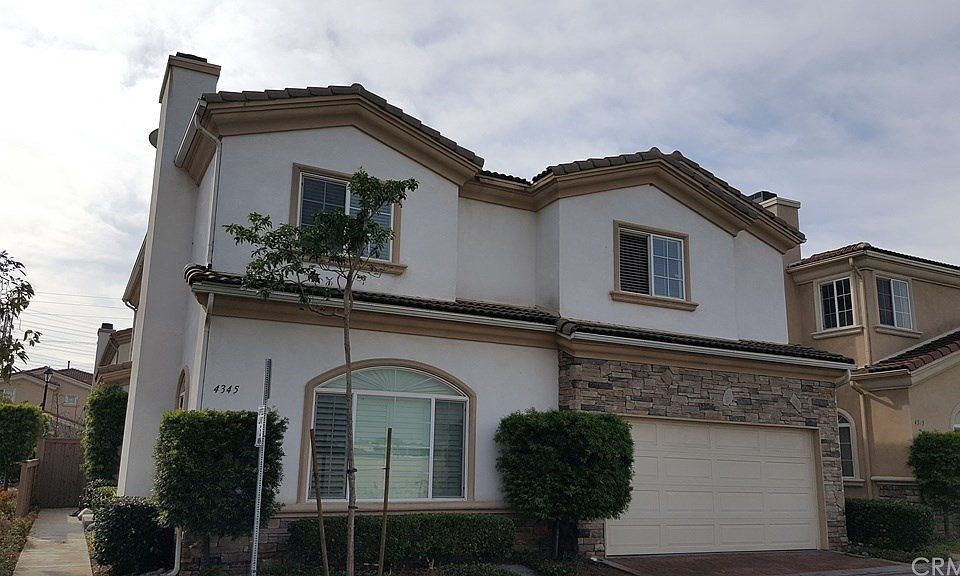 1st image of 4345 W 190th St