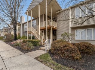 16 Westchester Ter, Clinton Twp., NJ 08801