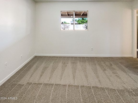 3rd image of 5750 W CORTEZ Street