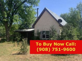 711 Avenue B SW, Childress, TX 79201