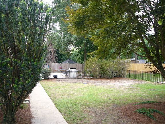 4th image of 202 Tramway Pl