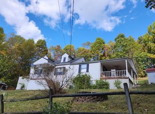 3905 Brook St, Bluefield, WV 24701