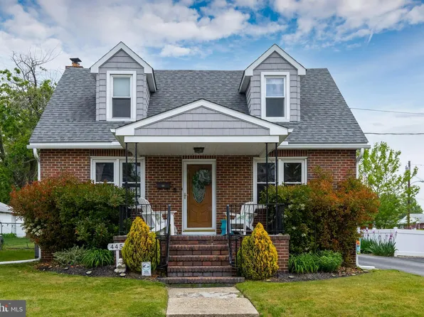 445 Democrat Rd, Gibbstown, NJ 08027