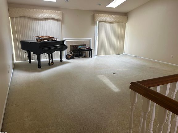 5th image of 17765 E Kirkwood Dr