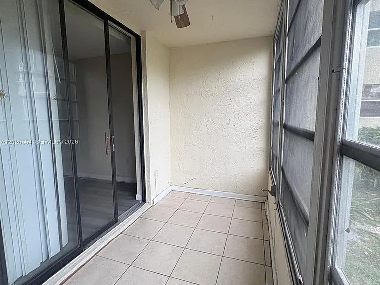 4174 Inverrary Dr #903 — Photo 26