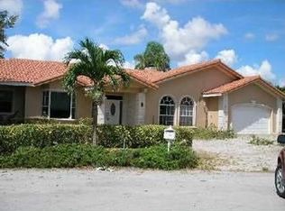 12212 SW Flagler Ter, Miami, FL 33184