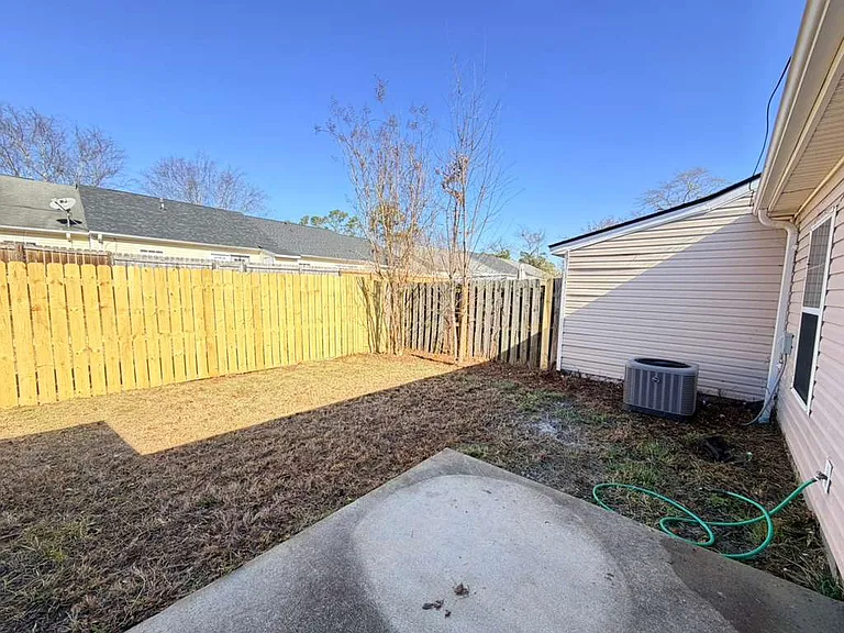 7217 Curacas Dr — Photo 17