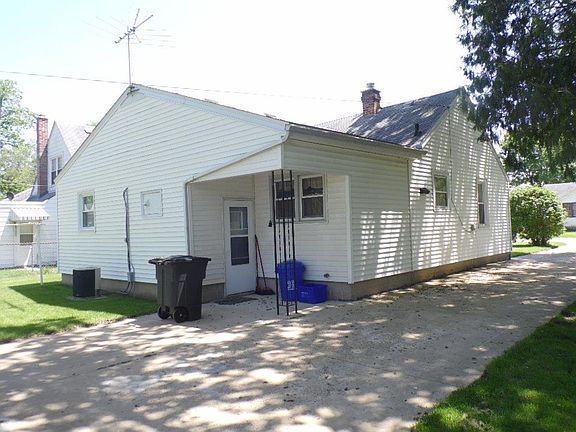 3rd image of 3317 Summerdale Ave