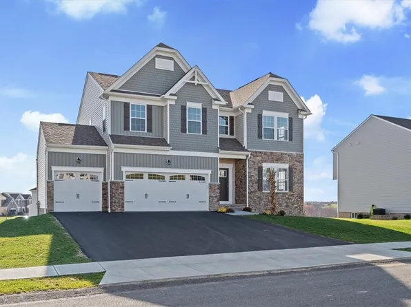 3 Equestrian Dr, Imperial, PA 15126