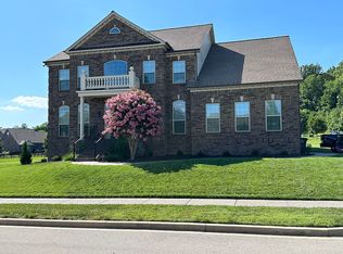 7045 Marwood Dr, College Grove, TN 37046