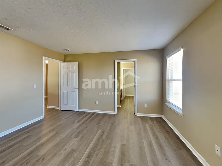 5355 Pelham Way — Photo 11