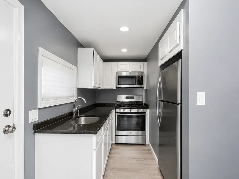 53 Arizona Ave #1 — Photo 6