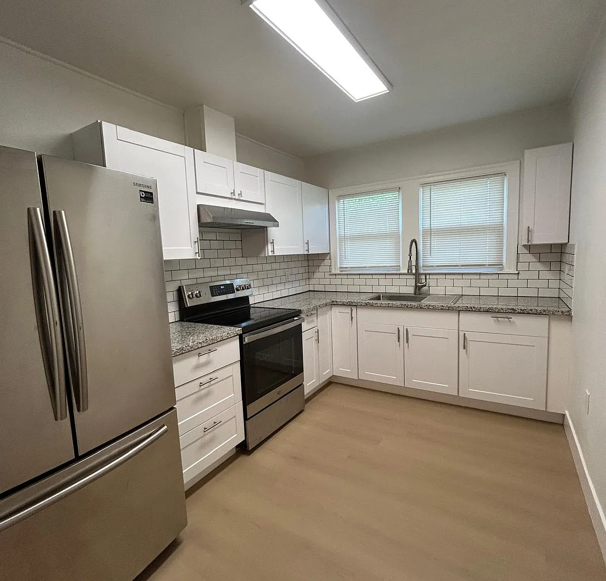1 bed, 867 sqft, $1,450 — Photo 1