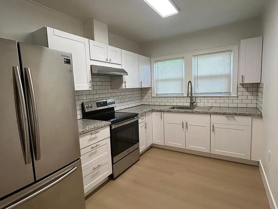 862 E Pine Ave #6