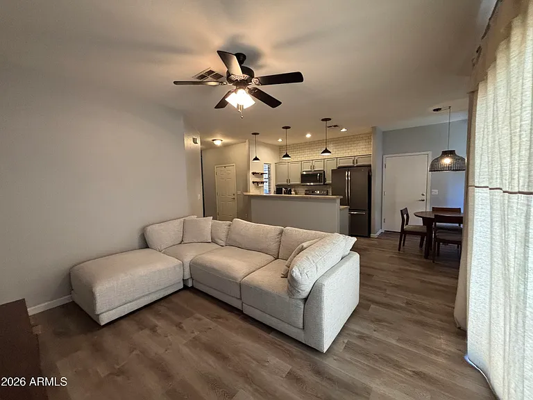 948 E Savannah Dr — Photo 13
