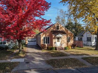 2032 Oak St, Stevens Point, WI 54481