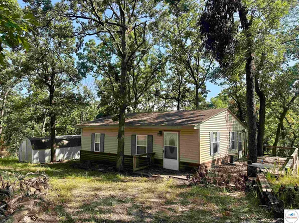 11256 Dawn Valley Dr, Warsaw, MO 65355