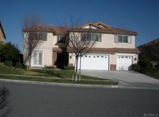 725 John Cir, Corona, CA 92879