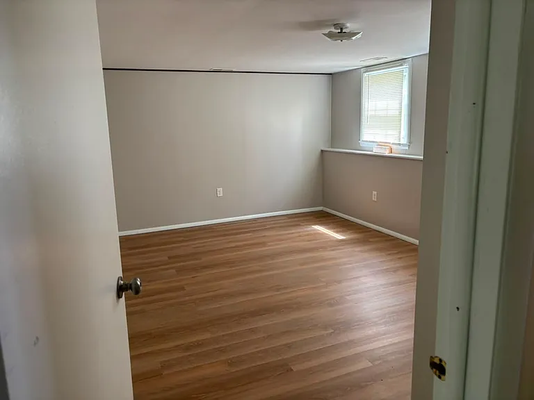 11 Woodland Ct — Photo 4