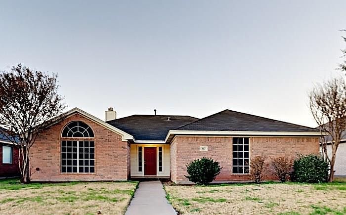 1st image of 663 NW Summercrest Blvd